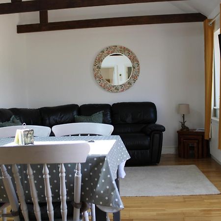 Willow Cottage In Idyllic Location Harrietsham Екстериор снимка